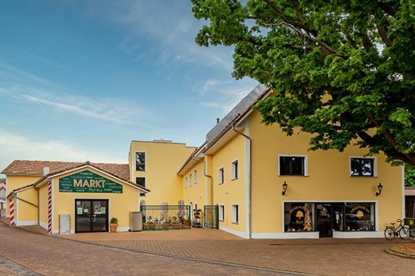 Hotel Eichengrund Cochstedt Hecklingen  Esterno foto