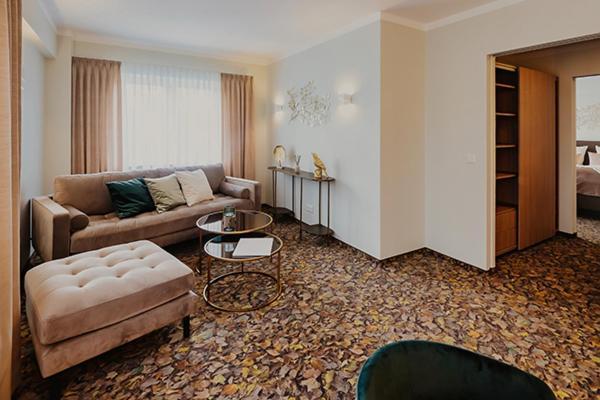 Hotel Eichengrund Cochstedt Hecklingen  Esterno foto